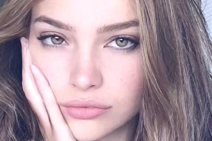 Candy Party (esball) slot machine