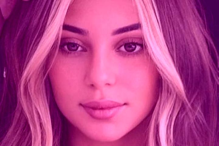 Countess Cash slot machine