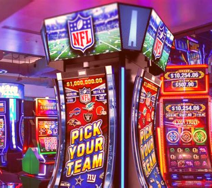 Gold Hit: Lucky Granny slot game